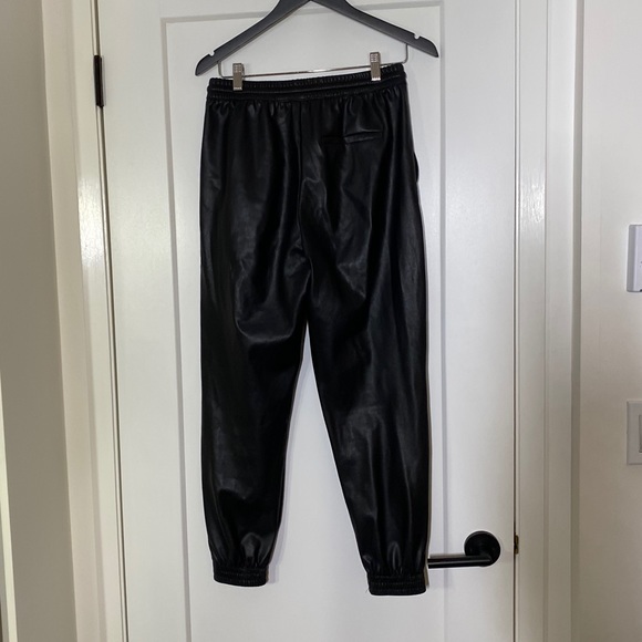 Zara Faux Vegan Leather Jogger Trousers Pants - Picture 12 of 14